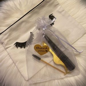 Lashes supplies 💫